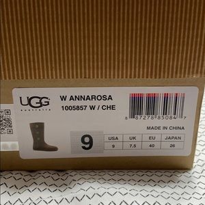 Women’s ugg boots